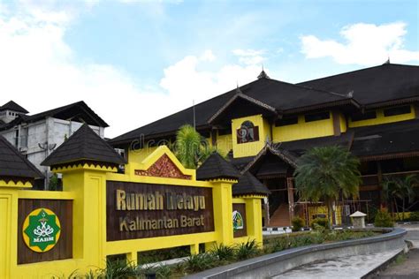 Rumah Melayu, Traditional House of Melayu Ethnic Editorial Photo - Image of shrine, rumah: 261927931