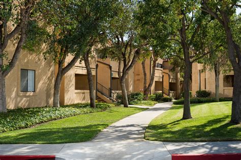 The Villas at Rowland Heights | Apartments with Walk-In Closets