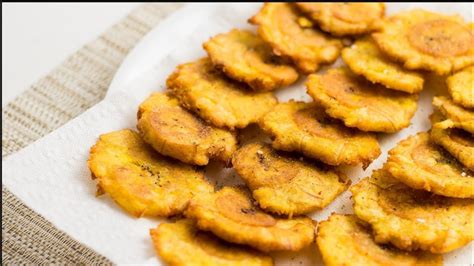 DES BANANES PESEES HAITIAN ( ANTILLAIS) RECIPE | Banane pesé, Banane, Recette