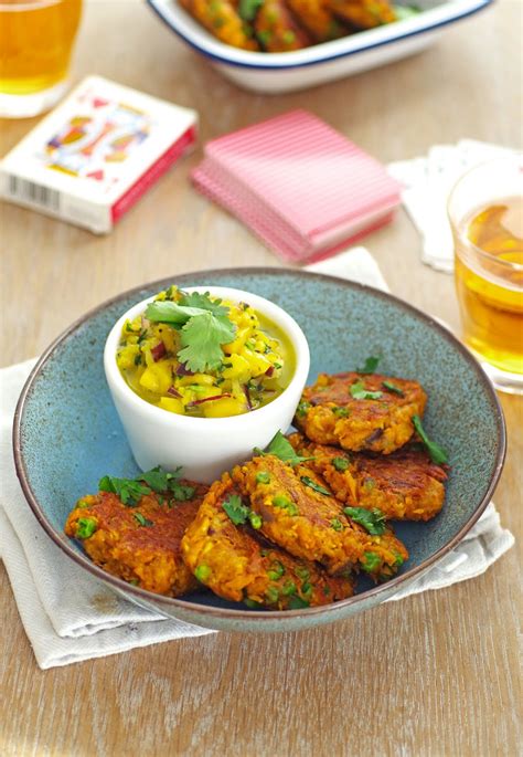 Spiced Veggie Fritters & Mango Salsa |Euphoric Vegan