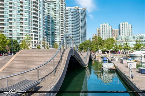 Waterfront Toronto Ontario Canada Toronto Waterfront Wavedeck at ...