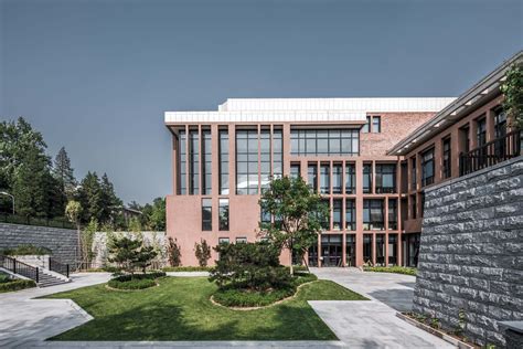 Gallery of 4th Phase Addition of Tsinghua University Library / THAD - 19