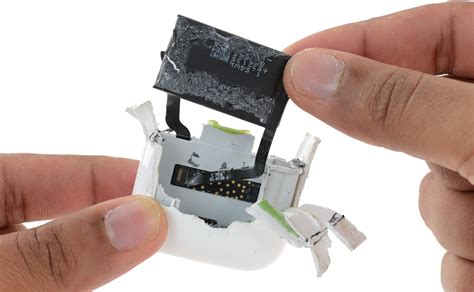 Teardown analysis suggests AirPods charging case quality issues might ...