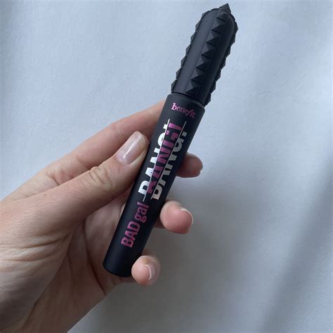 Reviewed: Benefit's Bad Gal Bang Mascara Seriously Lifts Lashes