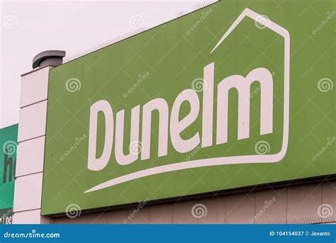 Northampton, UK - Oct 26, 2017: View of Dunelm Logo in Nene Valley Retail Park Editorial ...