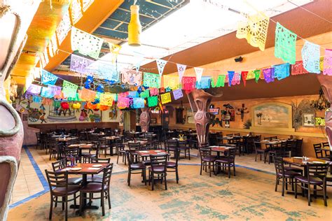 Reservations – Los Olivos Mexican Patio