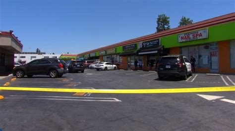 Stabbing victim hospitalized, attacker shot and killed by police at Reseda strip mall – NBC Los ...