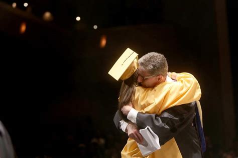 Sylvania holds graduation ceremonies - The Blade