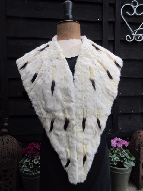 Edwardian Art Deco Genuine White Ermine Collar Stole With | Etsy UK | Vintage fur, Real fur ...