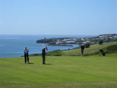 Dunmore East Golf Club, Dunmore East, Irland - Albrecht Golf Führer