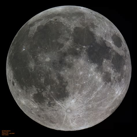 Full Moon: Amazingly detailed hi-res image of the Moon.