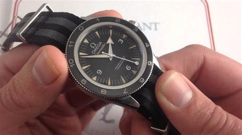 groupe pourquoi pas lotus spectre Omega Speedmaster Indirect Conscient ...