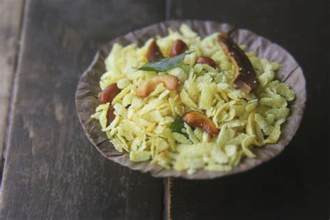 Poha Chivda (Indian Flattened Rice Snack) Recipe | Recipe | Indian rice recipes, Recipes, Indian ...