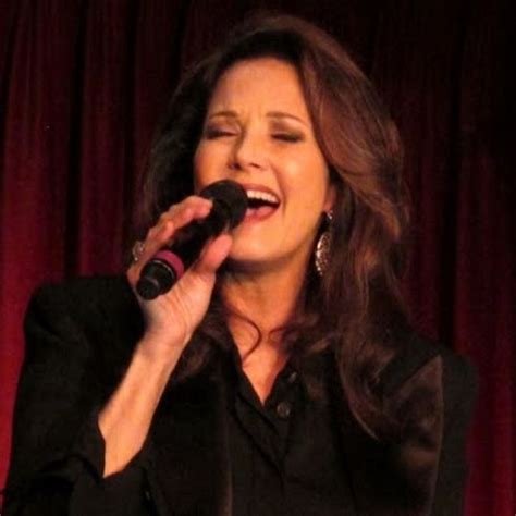 23 best Lynda Carter is Singing images on Pinterest | Linda carter, Lynda carter and Singing