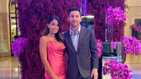 Lionel Messi And Wife Went Viral At Dinner With The B - vrogue.co