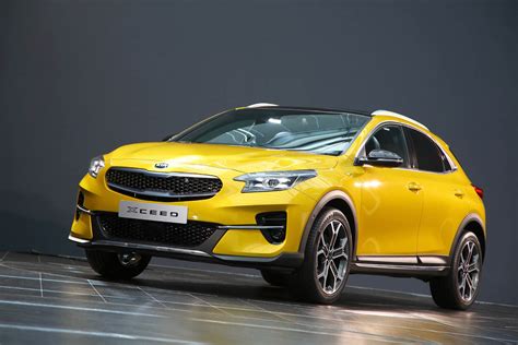 Kia XCeed on crossover front | Eurekar