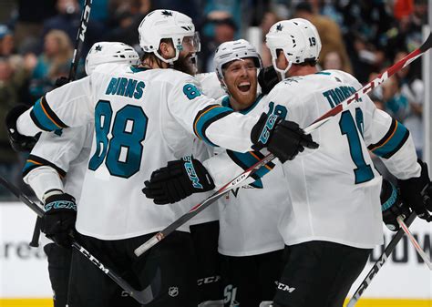 NHL: Joe Pavelski, Dallas Stars agree to three-year deal