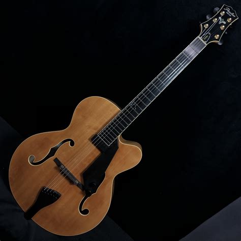 Peerless CONTESSA 16″ Carved Archtop Jazz Guitar w case #3018286 — Guitars 'n Jazz