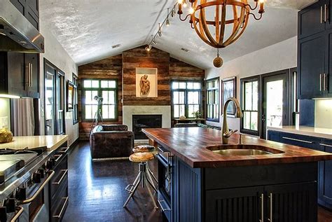 34 Stunning Barndominium Interiors You Will Fall In Love With | Barndominium interior, Interior ...