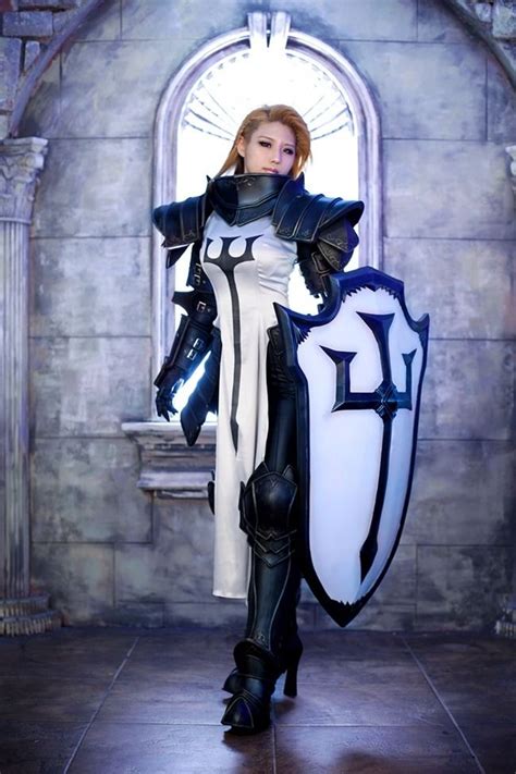 DIABLO III – Crusader by Tasha (Spiral Cats) | Cosplay woman, Sexy ...