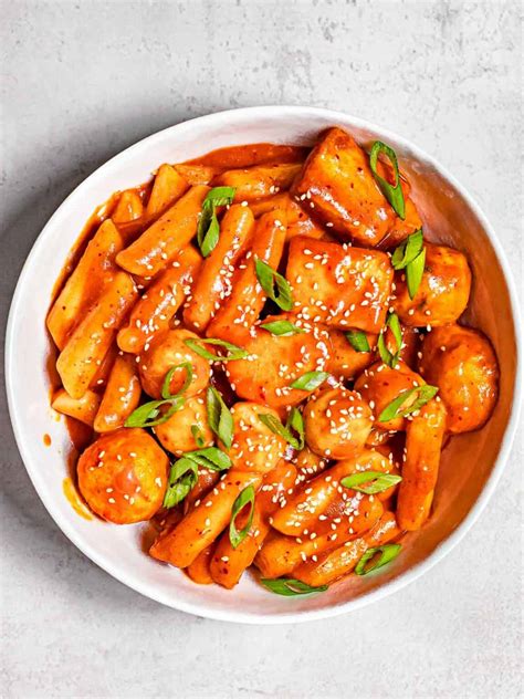 Easy Tteokbokki - Spicy Korean Rice Cakes - Drive Me Hungry