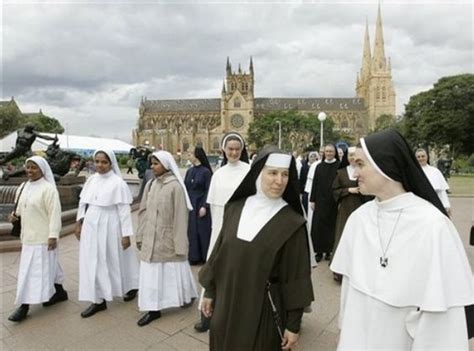 Nuns from different orders | SIS'ER SAID... | Pinterest | Grace o'malley