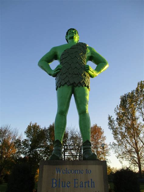 Jolly Green Giant Statue – Blue Earth, Minnesota - Atlas Obscura