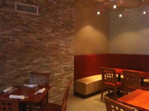 - Hunan Restaurant