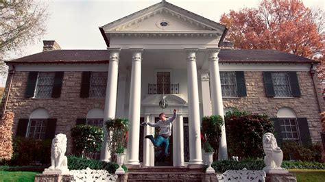 GRACELAND - Elvis Presleys Mansion - YouTube