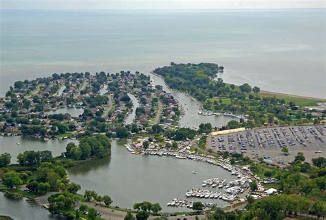 Lake St. Clair Metropark in Harrison Township, MI, United States ...