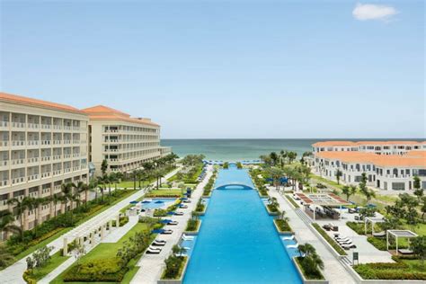 The 6 Best Beach Resorts in Da Nang, Vietnam