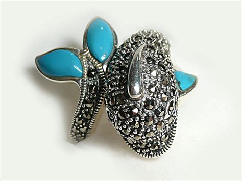 File:Midyat Silver Jewelry 1310103 Nevit.jpg - Wikimedia Commons