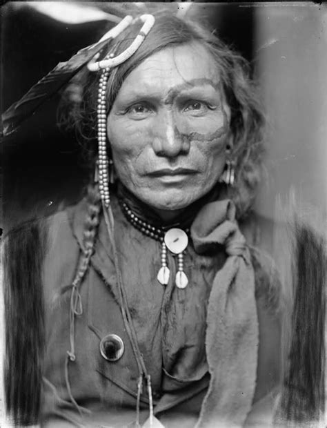 Iron White Man, Lakota Sioux. Pic by Gertrude Kasebeir, 1900 | Native american indians, Native ...