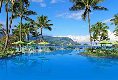 The 9 Best Hotel Pools in Hawaii for Families | Hawaii Pools for Kids