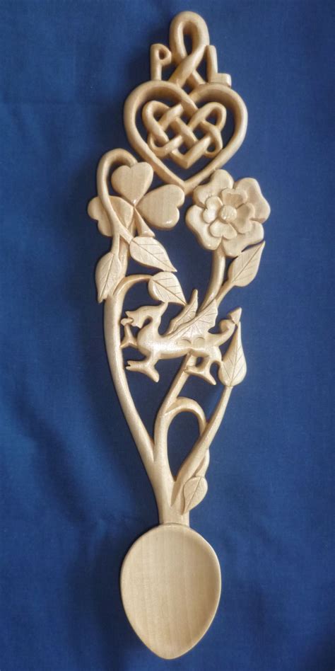 Celtic love spoon with shamrock,rose and daffodil Celtic Patterns, Celtic Designs, Celtic ...