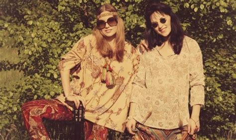 1970s Hippie Fashion Women