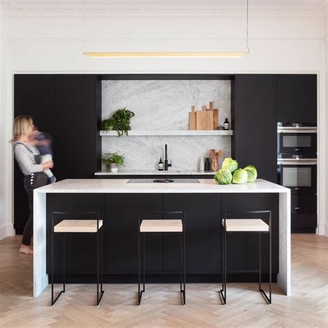 Monochromatic Kitchen Design | Domestika