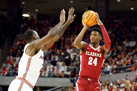 Brandon Miller, Alabama hoops star, delivered gun in shooting, police say