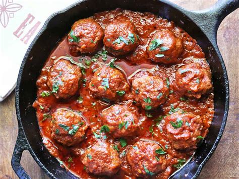 Meatballs in Tomato Sauce - Healthy Recipes Blog