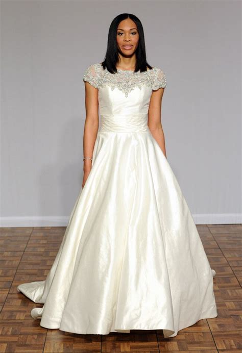 Rincondelasbellezas: Duggar Wedding Dresses