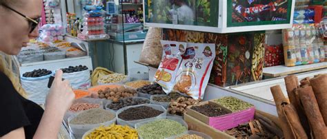 Bahrain Traditional Food - Manama Food Markets | Local Food Advice