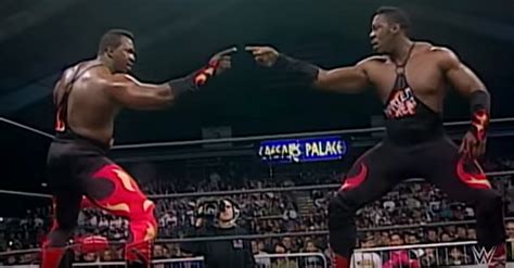 Iconic Tag Team 'Harlem Heat' Will Be Inducted Into WWE Hall Of Fame - FanBuzz