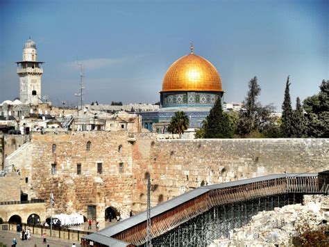 Western Wall and the Temple Mount in Jerusalem | Temple mount, Travel ...