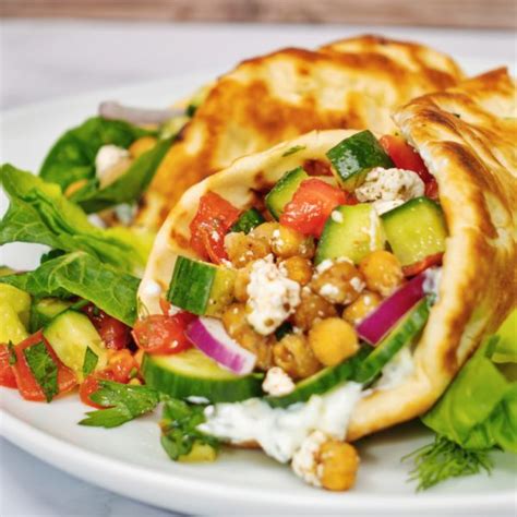 Vegetarian Gyro with Roasted Chickpeas and Tzaziki Sauce - Dinner ...