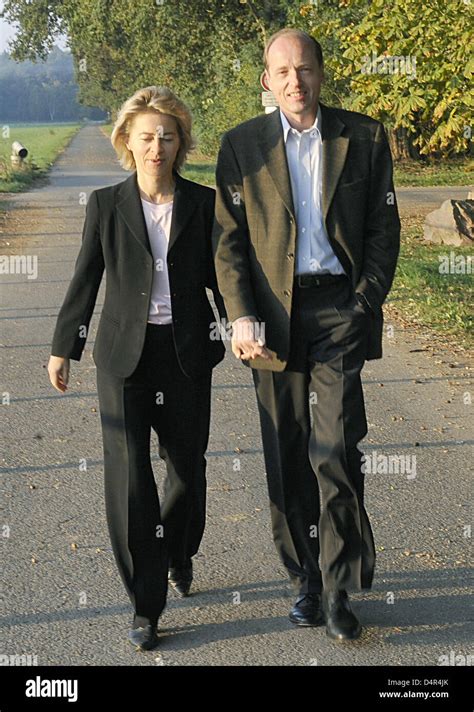 Family Ursula Von Der Leyen / German Minister Of Family Ursula Von Der ...