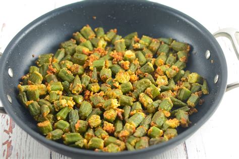 Crunchy Fried Okra Recipe🍴 - James Strange