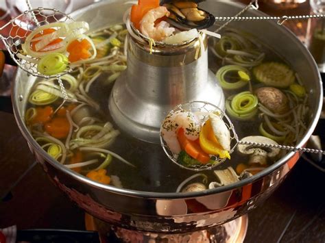 Mongolian hot pot Recipe | EatSmarter