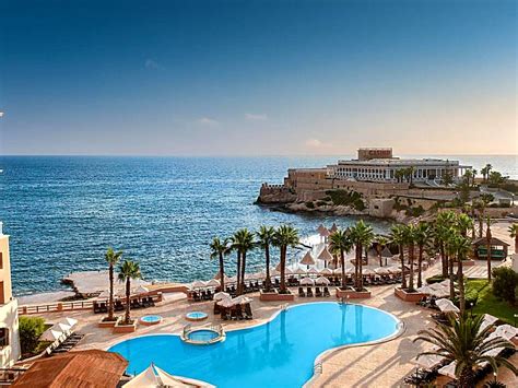 Top 20 Beachfront Hotels in Malta - Emmy Cruz's Guide 2021