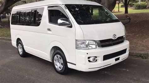 15 Seater Toyota HiAce - Unique Adventures Tourism