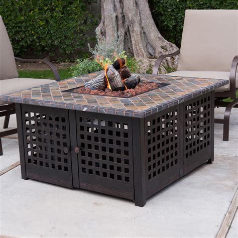 DIY Outdoor Fire Pit Table